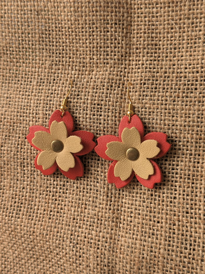 Boucles d'oreilles Fleurs de cerisier en cuir